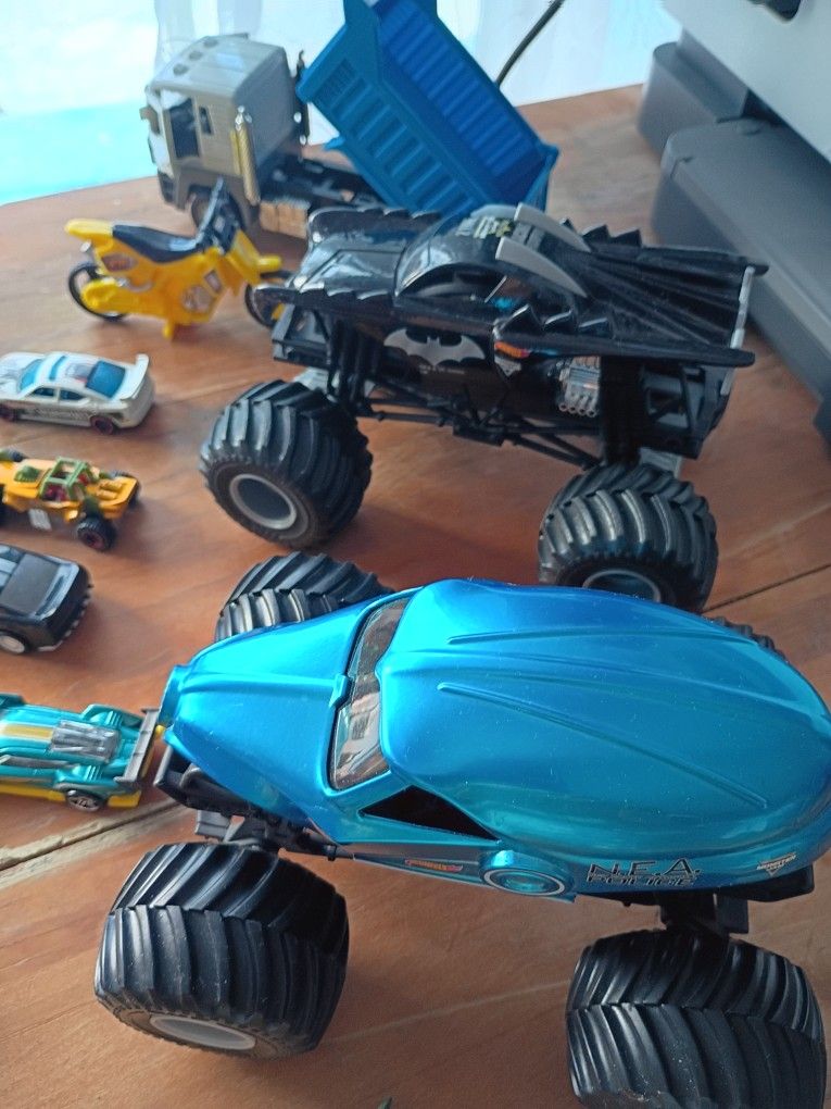 Lot Toy Trucks Cars Beautiful Lot Of Cars Wholesale 