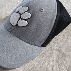 Top Of The World Headgear Clemson In White Accent