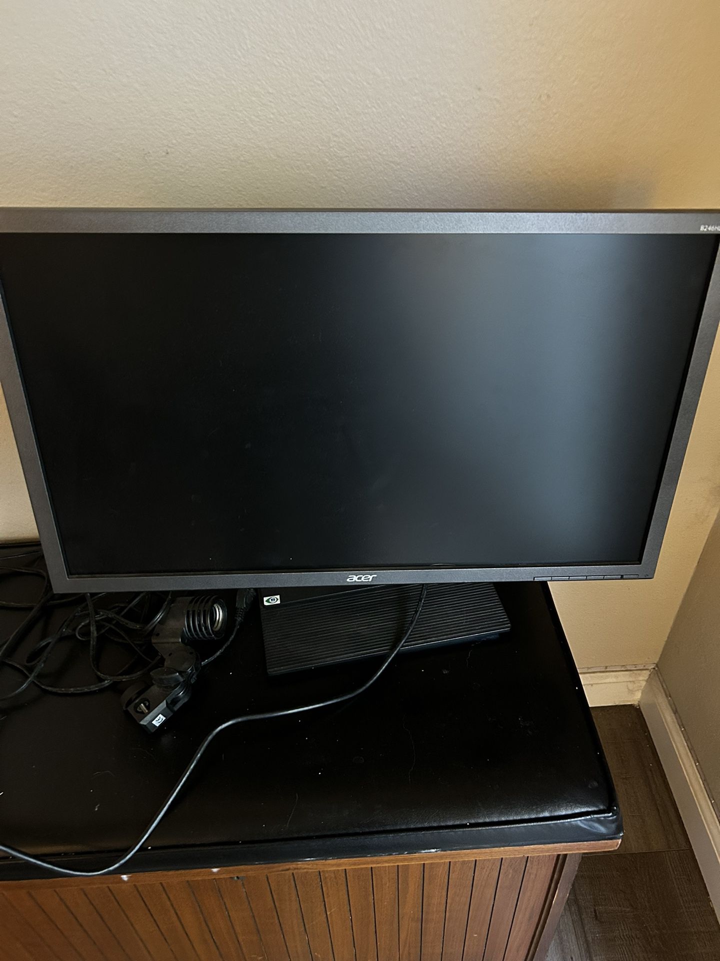 Acer 24" Monitor