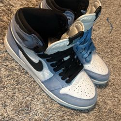 Jordan 1 University blue 