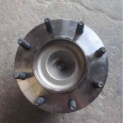 2003-2017 Chevy Express Front Wheel Hub