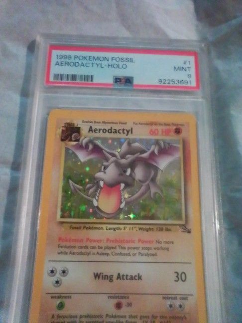 PSA Mint 9 Holo Aerodactyl 