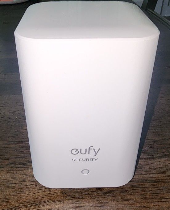Eufy 2C Pro (Four Cameras Included)/Homebase