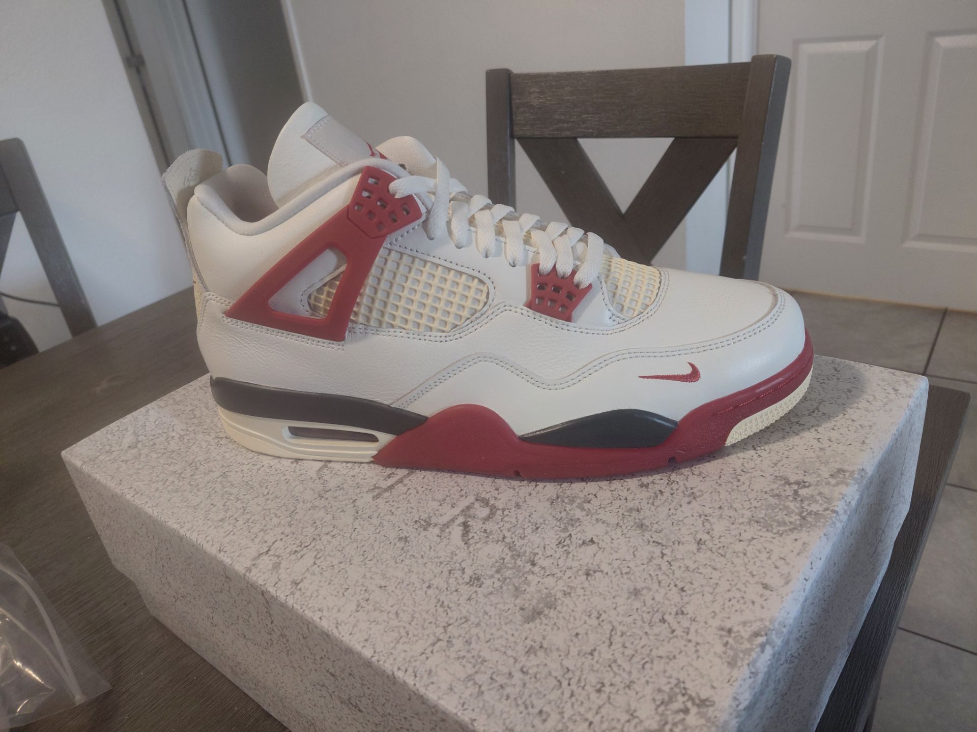 Jordan 4 brick after brick size 12