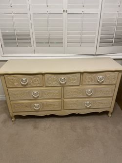 1970s Antique French Provincial Dresser
