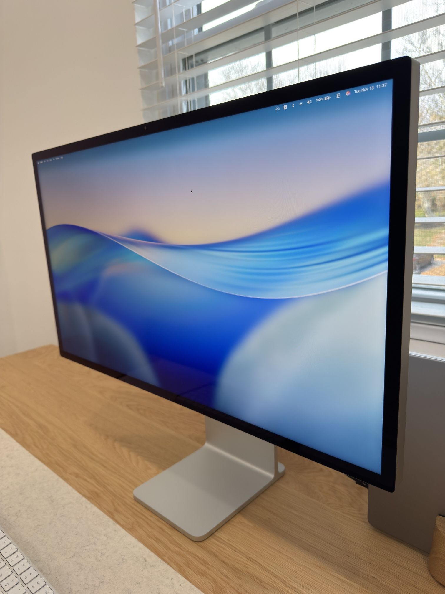 Apple Studio Display w/ Height-Tilt Stand