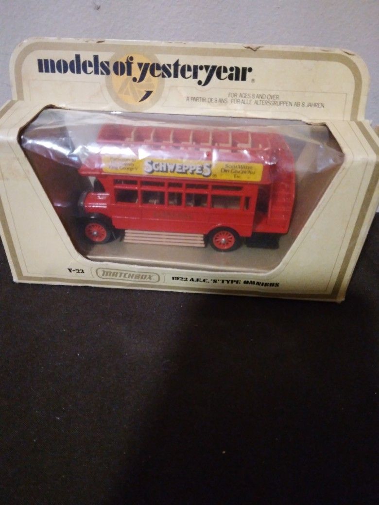 Matchbox Models Of Yesteryear 1922 Schweppes