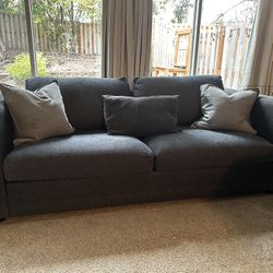 IKEA Finnala Sofa Bed – Meistervik (Full Size Pull-Out) – Clean Home - Excellent Condition