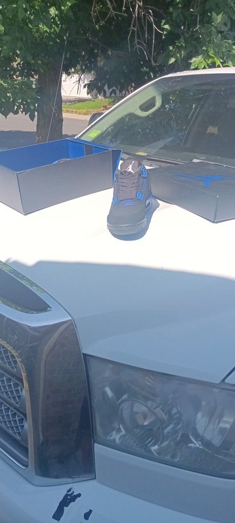 New Black And Blue Jordan 4s Size 8.5