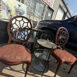 2 Elegants Chairs $65 For Both 