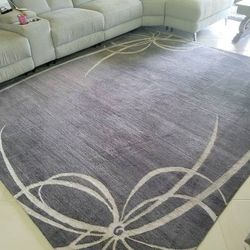 KATE SPADE "laughter spilled all over the room"
Rug mint. Pet SMOKE KID FREE Home paid $5000