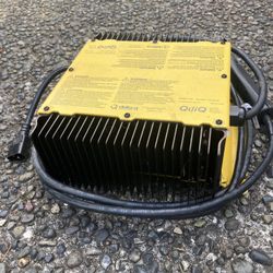 EZGO RXV Charger 