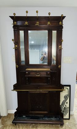 🚨 ANTIQUE ALERT 🚨 19th Century French Hall Stand