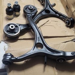 2008----2012 Honda Accord / Acura TSX 4 Piece Suspension Kit