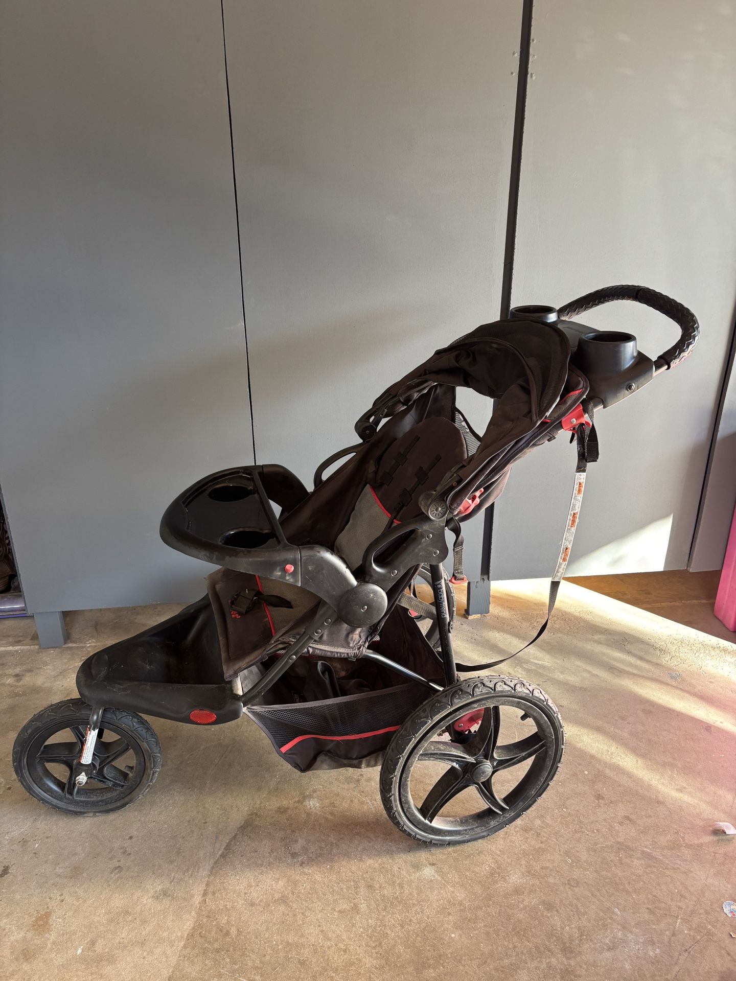 Baby Trend Range Jogging Stroller