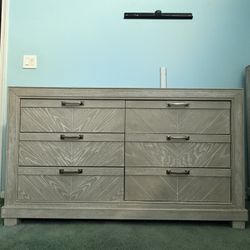 King Size Bed For Sale