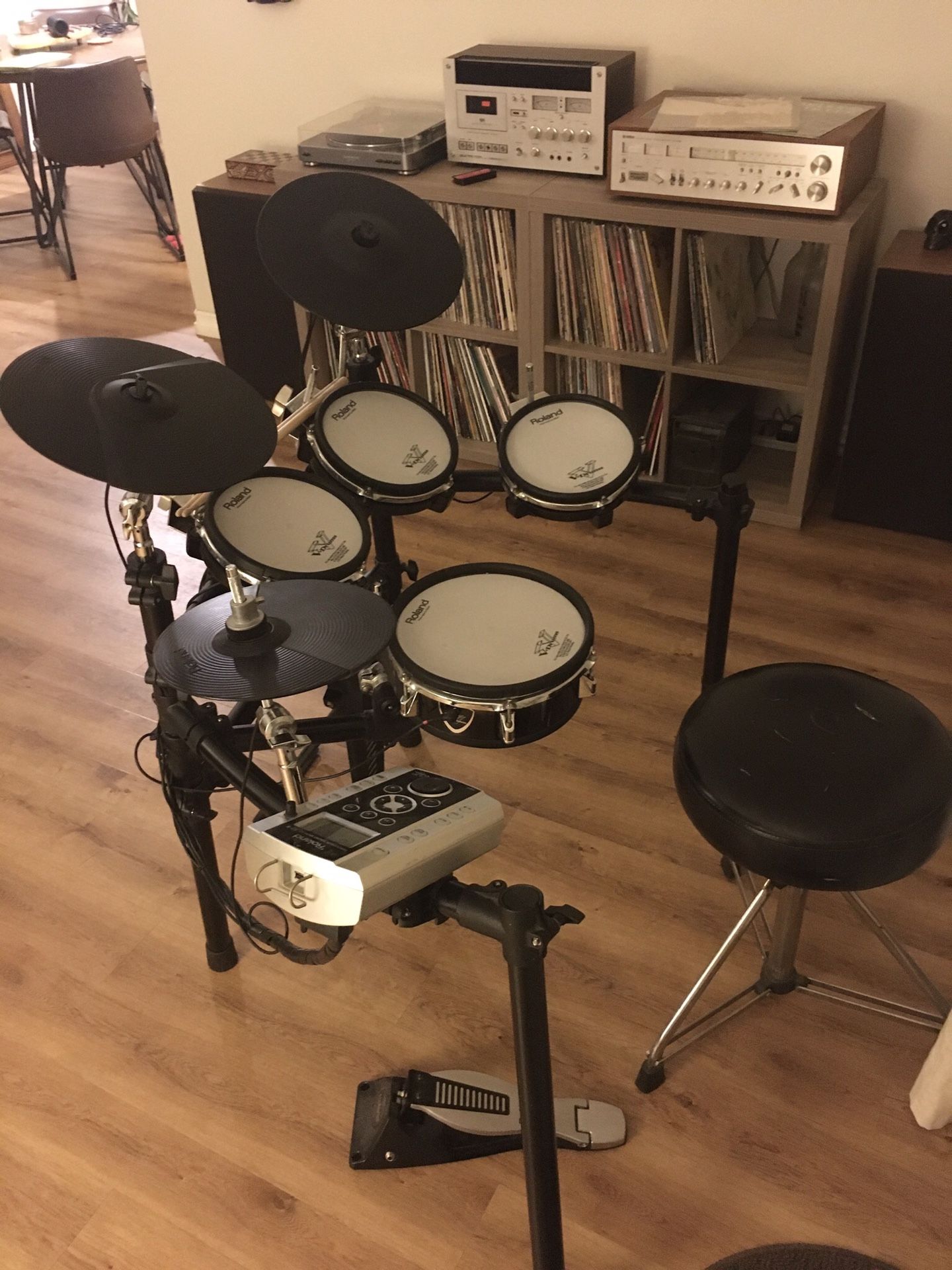 Roland td9 outlet electronic drum kit