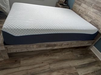 QUEEN MATRESS BAMBOO MEMORY FOAM