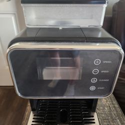 Snowflake Machine