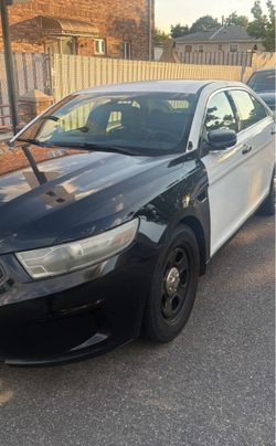 2014 Ford Taurus