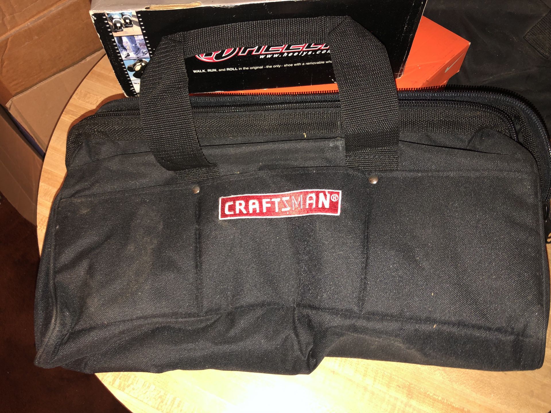 Craftsman 20" Tool Bag - Clam Shell Opening (Bulk Packaged)