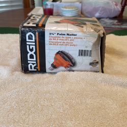 Ridgid 3.5 in Palm Nailer 