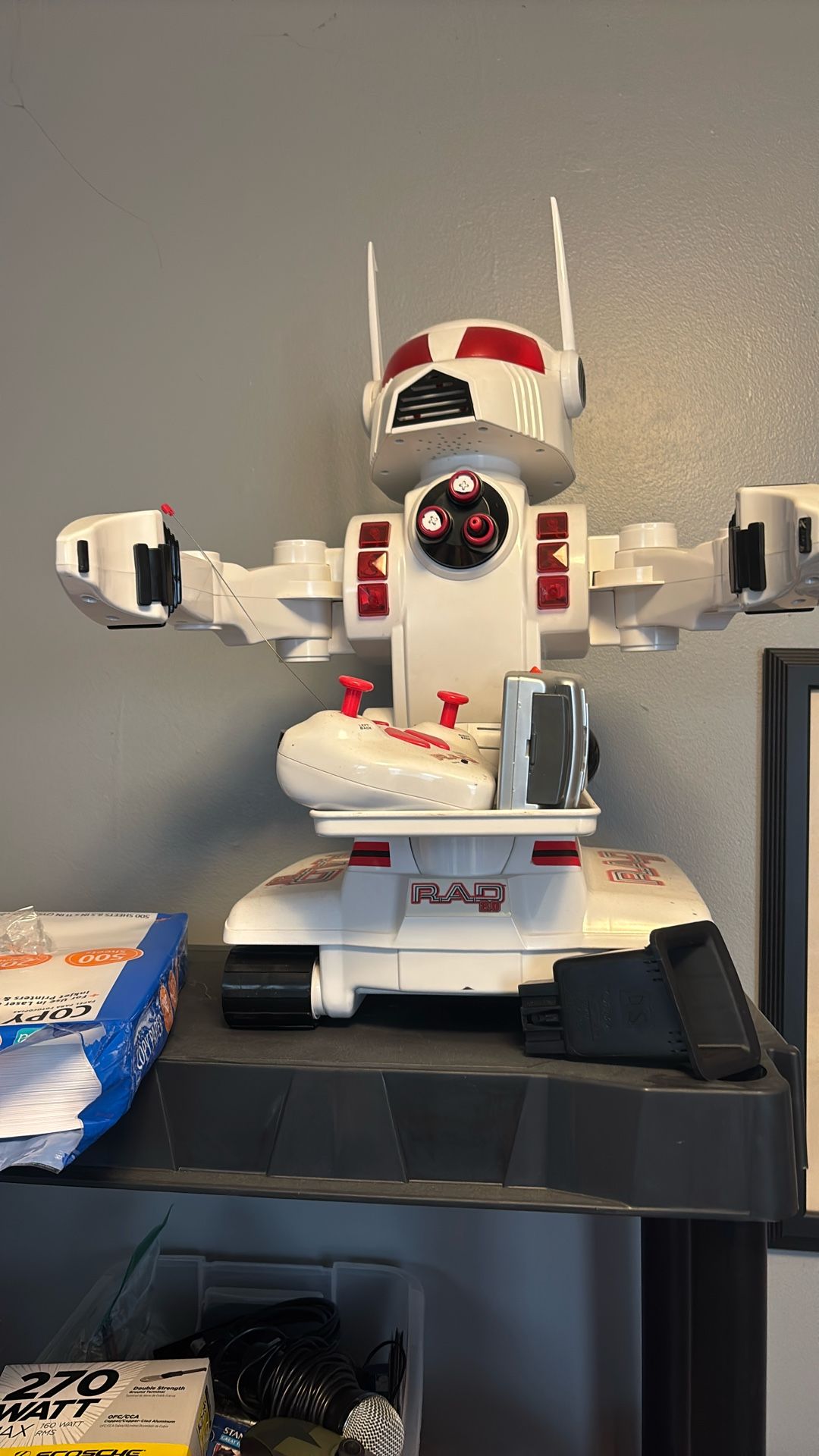 Rad 2.0 Robot With Battery And Charger
