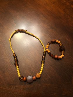 Beads necklace & bracelet