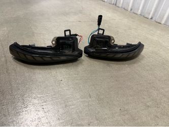 Rav 4 mirror sequential turn signals