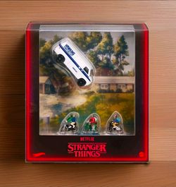 Hot Wheels 2026 Stranger Things 10th Anniversary ’83 Chevy Van JNL72 SEALED-BOX!