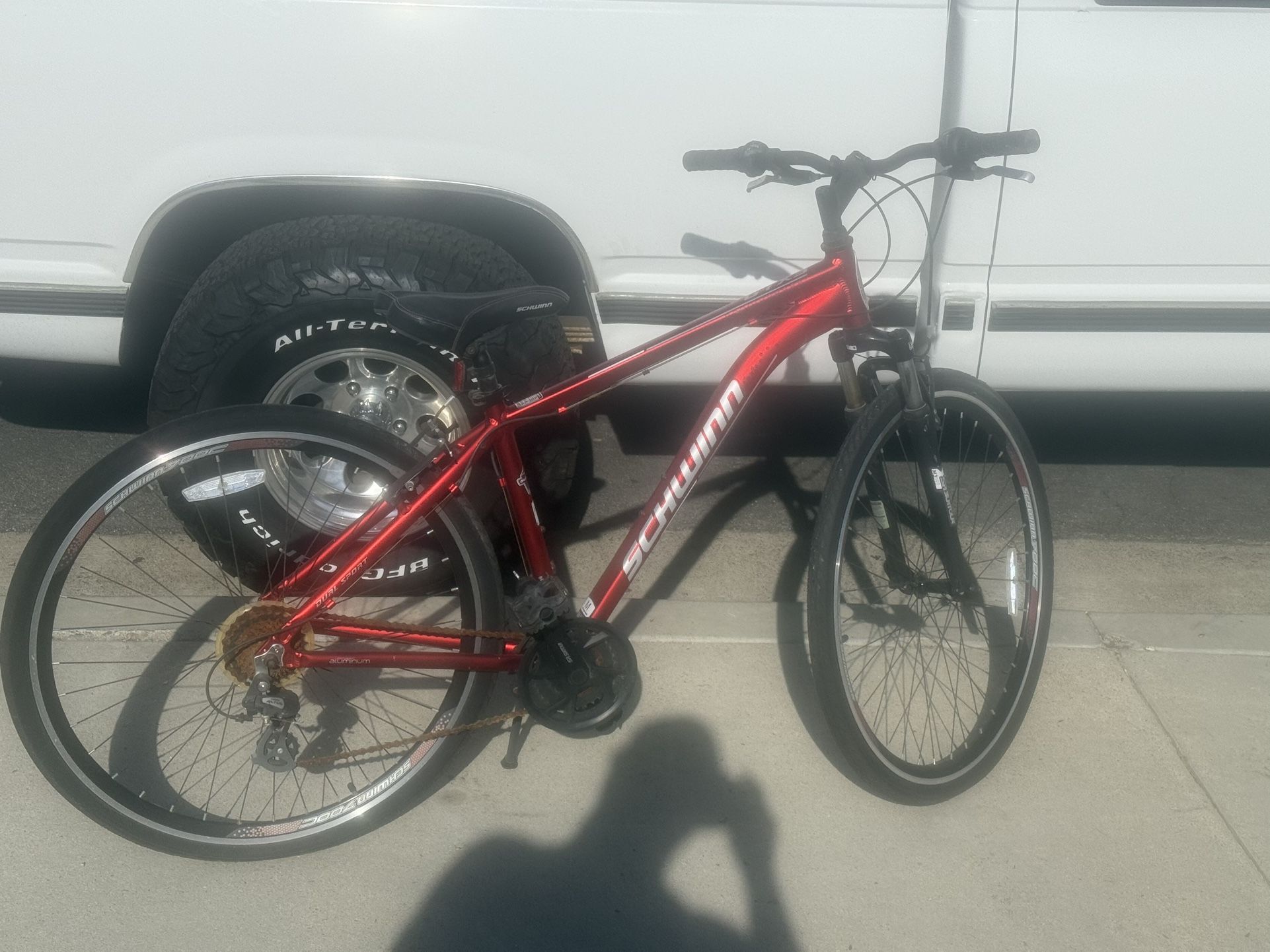 Schwinn Men's GTX 3 Mountain Bike