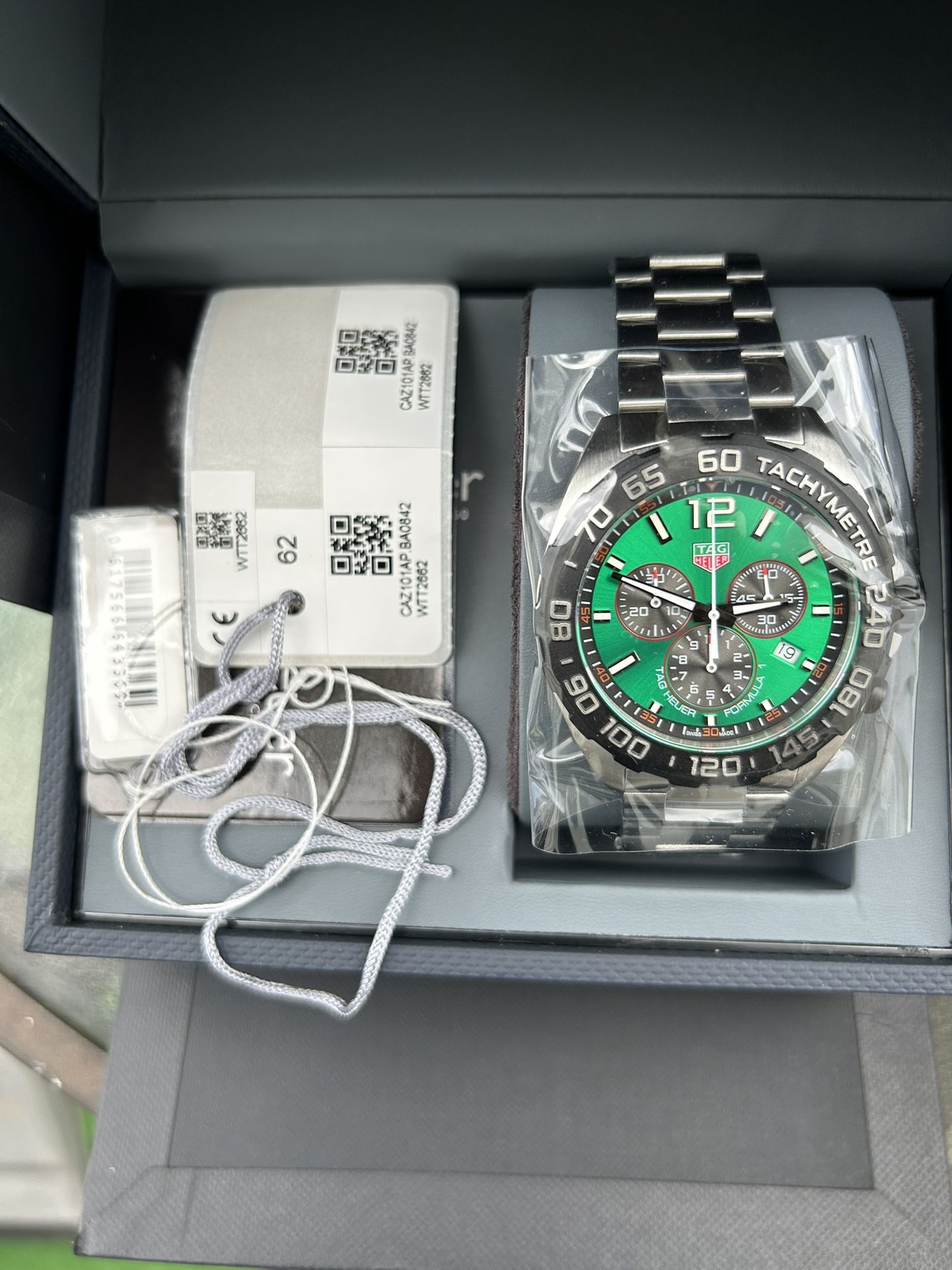 Tag Heuer - CA101AP. BA0842 Green Dial