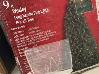 9 Ft Prelit Christmas Tree