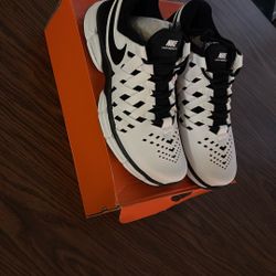 9 Men’s Shoes USA