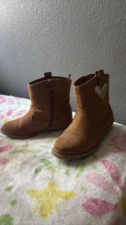 Baby girl boots