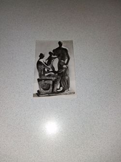 EXTREMELY RARE VINTAGE THE TATE GALLERY, LONDON HENRY MOORE PROJECT FOR THE FAMILY UNUSED POSTCARD