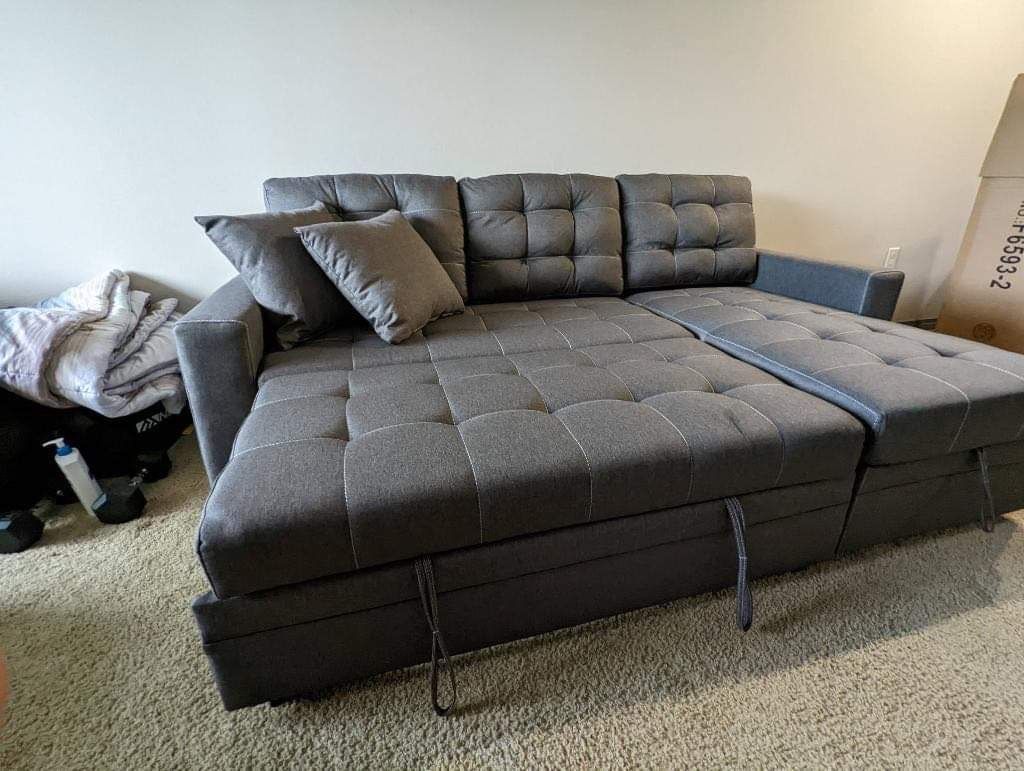 New Sleeper Sectional Couch! Free Delivery π! Financing Available!