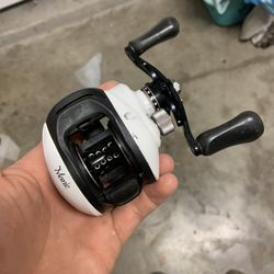 Bait Caster Reel