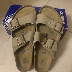 Birkenstock Arizona Size 42 Soft Footbed