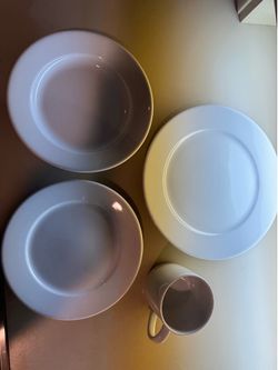 Apollo 42 Piece White Dinner Porcelain Set