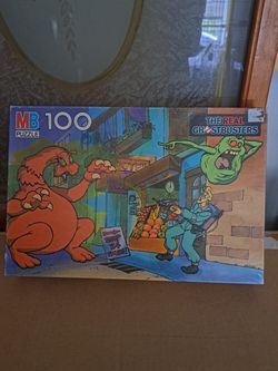 Vintage 1980s  MB the real ghost busters 100 piece puzzle.