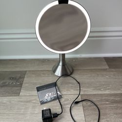 Simple Human Sensor Magnifying Mirror! 