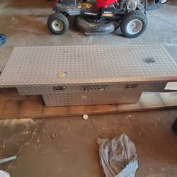 truck tool box