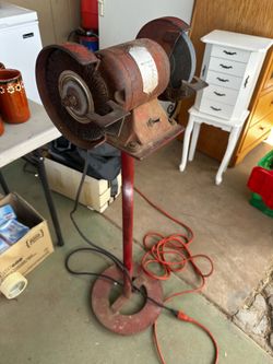 Knife sharpener