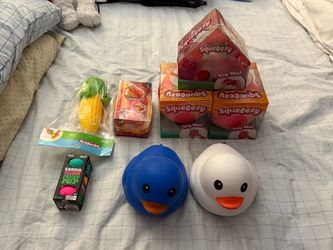 🔥🔥Sunny Days Squeeezy Stress Toys🔥🔥