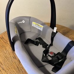 Flat Laying Car seat 