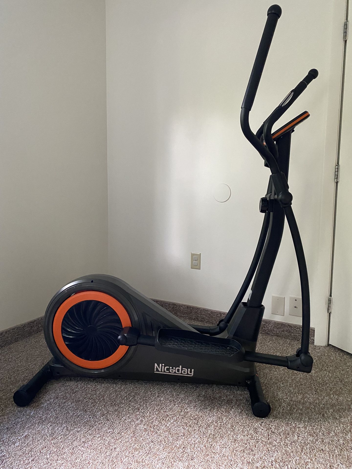 Niceday Elliptical Machine