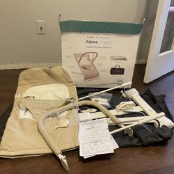 Baby Delight Alpine Deluxe Portable Bouncer