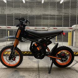NEW - 2400W Electric Pit Bike, 37mph+, 4’8-6’2 Rider, 29inch High Seat, 21ah Removable Battery, Reversed Fork, GT54, Tuttio Similar