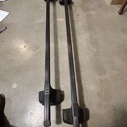 58” Thule Squarebars and 4 Rapid Traverse Feet
